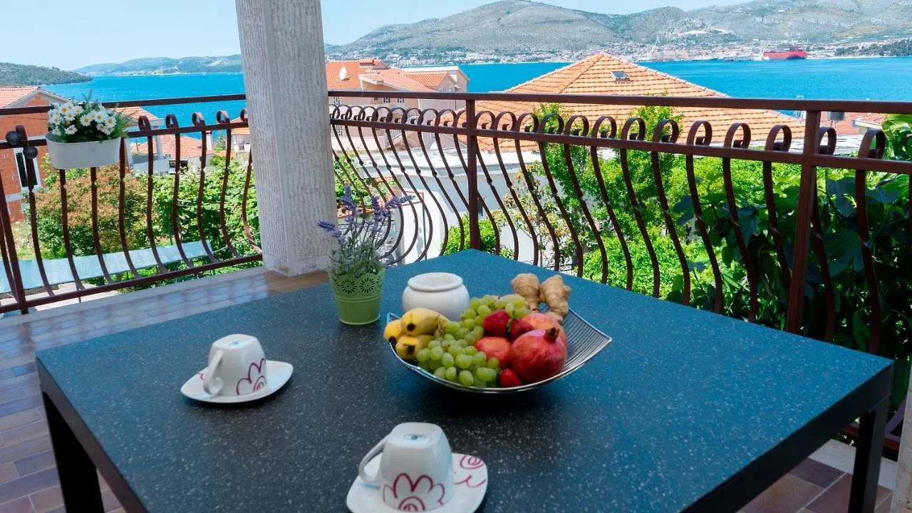 Villa Beata Trogir Apartment