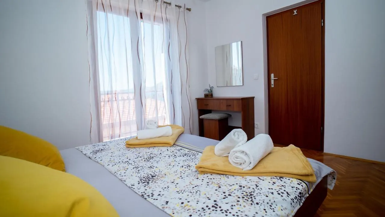 Apartment Villa Beata Trogir