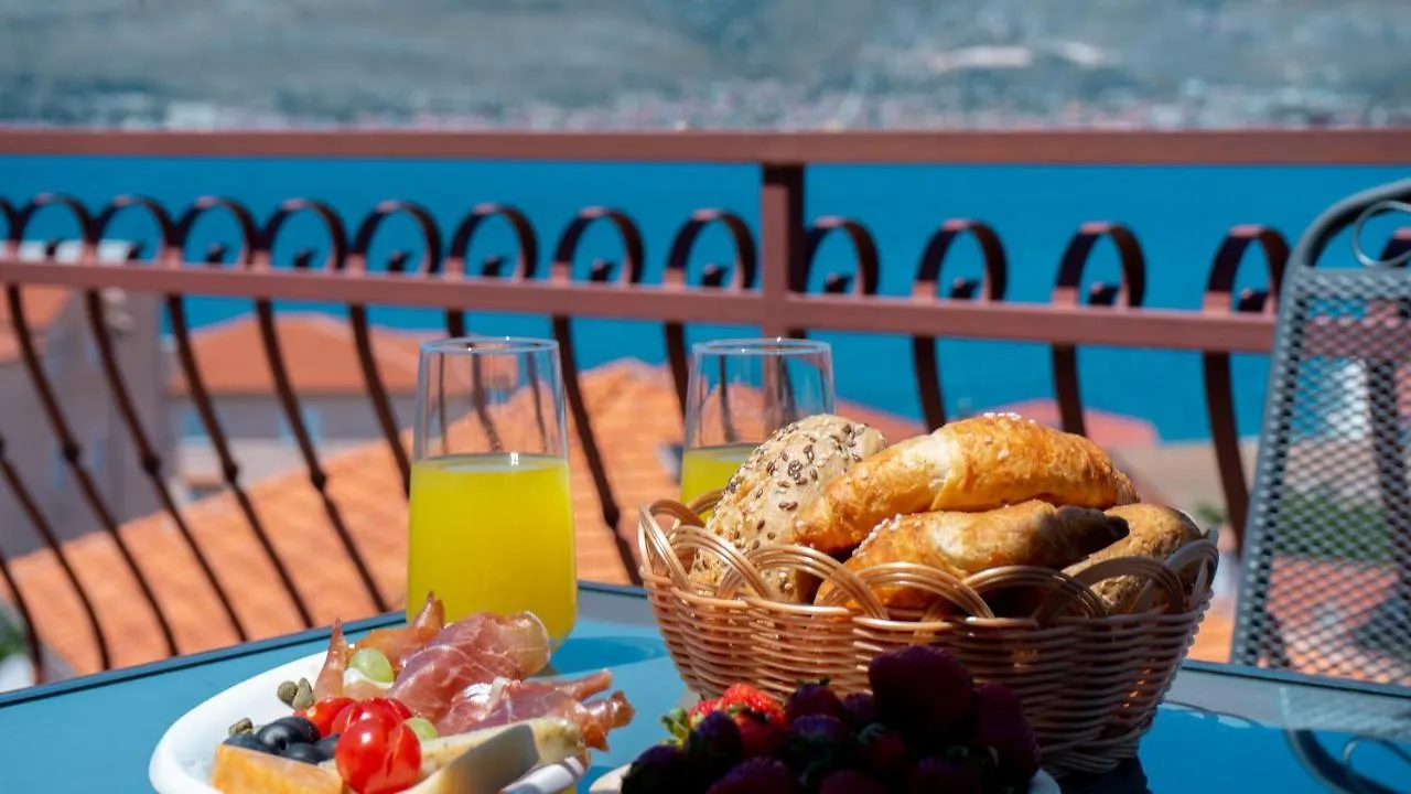 Villa Beata Trogir 0*,